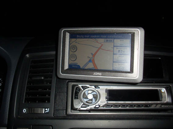 GPS Zumo inbouw 3.jpg